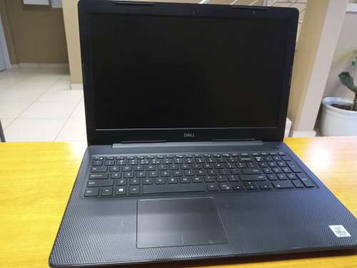 Dell Inspiron 3593